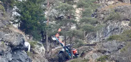 Atterraggio pesante per un elicottero in provincia di Sondrio, occupanti estratti vivi