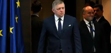 'Fico allarmato dalla salute mentale di Trump'. Ma il premier slovacco smentisce Politico