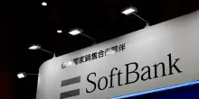 Utile annuale record da 27 miliardi per SoftBank, spinto da Openai