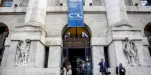 Borsa: Milano fiacca (-0,02%), corre Recordati, scivola Stm