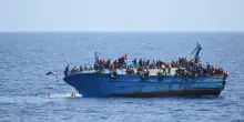 La nave di Emergency recupera due cadaveri al largo della Libia