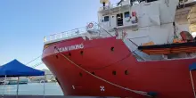 La nave Ocean Viking attesa a Livorno con 147 migranti