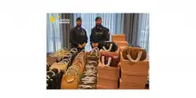 Grandi firme contraffatte, sequestrati 55.200 articoli a Pisa