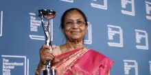Scrittrice indiana Banu Mushtaq vince International Booker Prize
