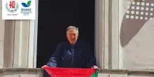 Bandiera della Palestina esposta sul Comune di Spoleto
