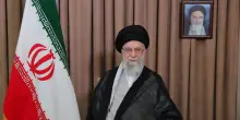 Khamenei, 'non ci arrenderemo mai'