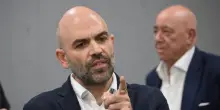 'Vergognati', Saviano contro Salvini in aula