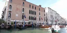 Venezia, parata di star per il matrimonio di Jeff Bezos e Lauren Sanchez
