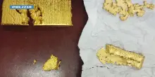 In un anno ruba 2 kg di oro dalla fonderia dove lavora, indagato