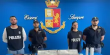 Trenta chili di cocaina nascosti in una statua, un arresto
