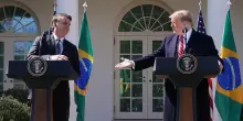 Trump scrive a Bolsonaro, 'il tuo processo va interrotto subito'