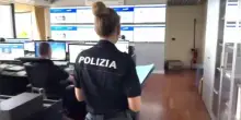 Trovato il cadavere di una donna tra le sterpaglie a Roma