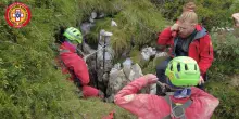 Speleologo bloccato e ferito in grotta, arrivati i soccorsi