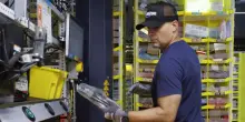 Amazon,10 miliardi investimenti in Europa, nuovi robot e 25mila posti