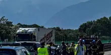Altro incidente con un auto contromano in autostrada, un morto