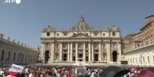 Il Papa, "il mondo rigetta la guerra"
