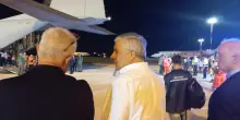 Tajani accoglie a Ciampino 6 bambini arrivati da Gaza