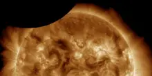 Doppia eclissi solare in un giorno, vista dallo spazio    VIDEO