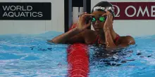 Nuoto: Curtis da record nei 50 dorso, titolo e pass Europei