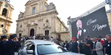 Laddio a Pippo Baudo, i funerali nella sua Militello