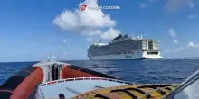 Nave da crociera in avaria alcune ore al largo di Ponza, poi la ripartenza