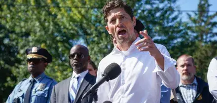 Il sindaco di Minneapolis, alcuni agenti federali andranno via domani