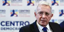 Colombia, l'ex presidente Uribe chiede la revoca dei domiciliari