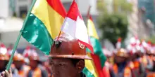 Bolivia, protesta dei minatori contro le estrazioni illegali