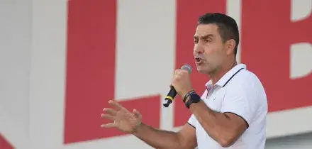 Vannacci, alla Camera &egrave; morta la democrazia, Mattarella intervenga