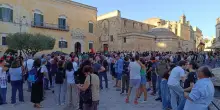 Corteo pro-Gaza nel centro storico di Matera, 'restiamo umani'