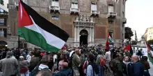 Genova torna in piazza per Gaza, in mille davanti a Prefettura