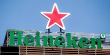 Heineken taglier&agrave; tra i 5.000 e i 6.000 posti di lavoro nei prossimi due anni