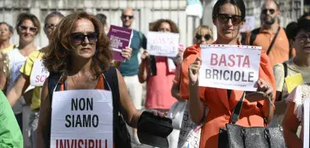 Corte Ue, 'il sistema di assunzione del personale Ata viola il diritto'