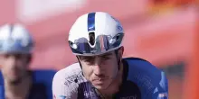 Vuelta: troppe proteste, il team Israel cambia la maglia