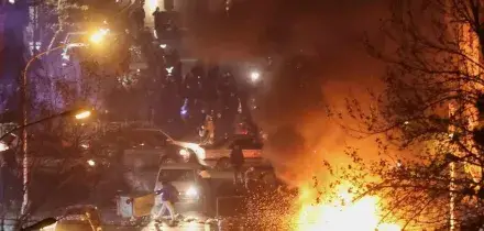 In Iran si temono '12 mila morti'. Trump: 'Avanti con le proteste, presto gli aiuti'. L'ira di Mosca