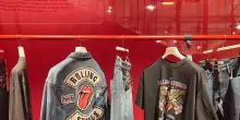 Guess Jeans lancia una capsule dedicata al tour del 1978 dei Rolling Stones