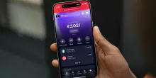 Revolut, contro le truffe telefoniche l'app avvisa se &egrave; una falsa chiamata