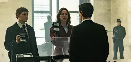 Ashton Kutcher, 'il prezzo da pagare per essere belli e sempre giovani'