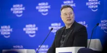 Musk, robotica pu&ograve; espandere l'economia ma attenti a finire in 'Terminator'