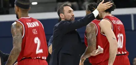 Basket: Milano surclassa ancora Venezia, lo scudetto a un passo