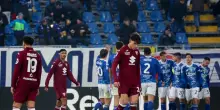 Torino contestato, squadra sotto la curva dopo il ko a Como