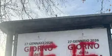 Svastiche sui manifesti per il Giorno della Memoria a Torino