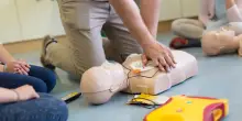 Formare i cittadini all'uso del defibrillatore, arrivano le Linee guida sulla rianimazione