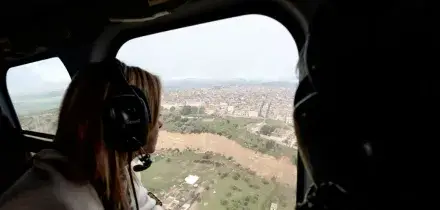 Meloni a Niscemi: Agiremo celermente, nuovo incontro tra due settimane