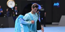 Australian Open: Musetti avanti di due set si ritra, in semifinale va Djokovic