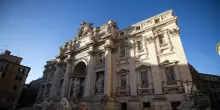 Dal 2 febbraio ticket per Fontana Trevi, ingresso a 2 euro per turisti