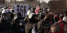 Minneapolis, proteste davanti alla sede operativa dell'Ice