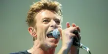 Dieci anni fa moriva David Bowie, resta un'icona senza tempo