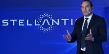 Stellantis seconda tra costruttori Ue nel 2025 per auto e commerciali