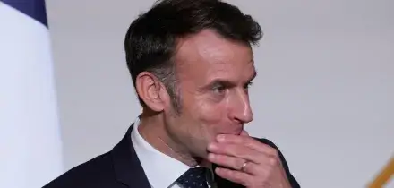 Anche la Francia invier&agrave; militari in Groenlandia